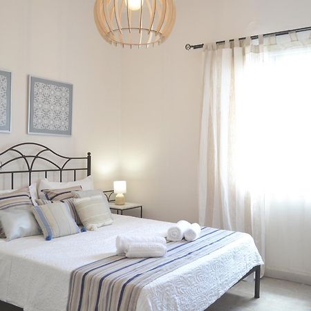 Ariadne & Theseus Apartments Naxos City Экстерьер фото