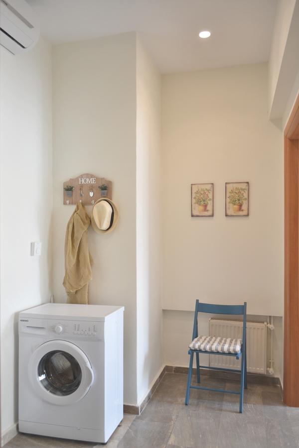 Ariadne & Theseus Apartments Naxos City Экстерьер фото